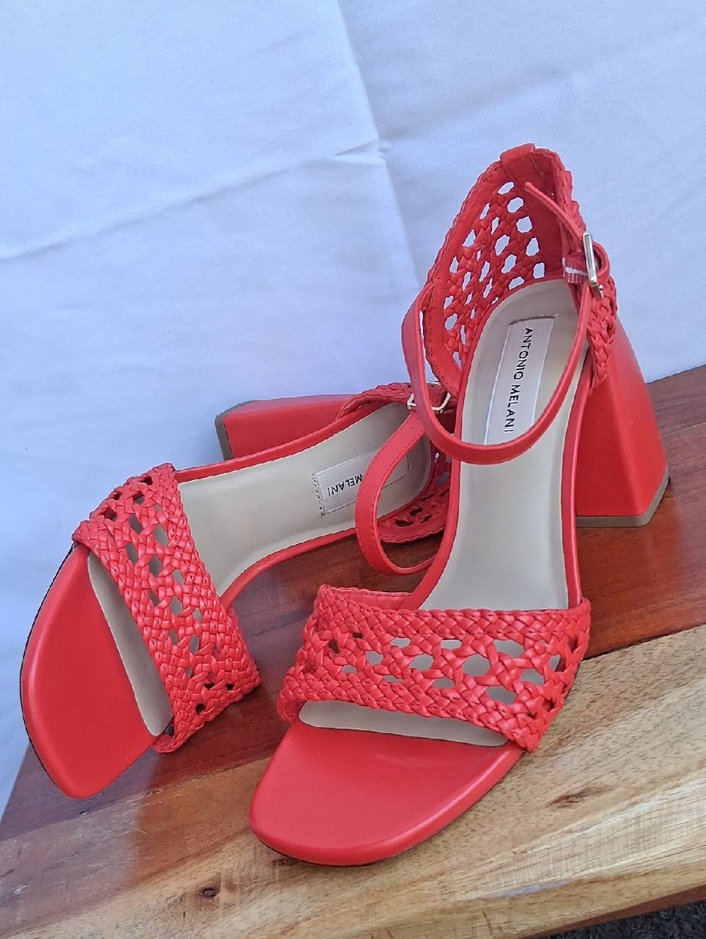 ANTONIO MELANI Red Braided Block Heel Sandals 7.5 - Picture 5 of 12